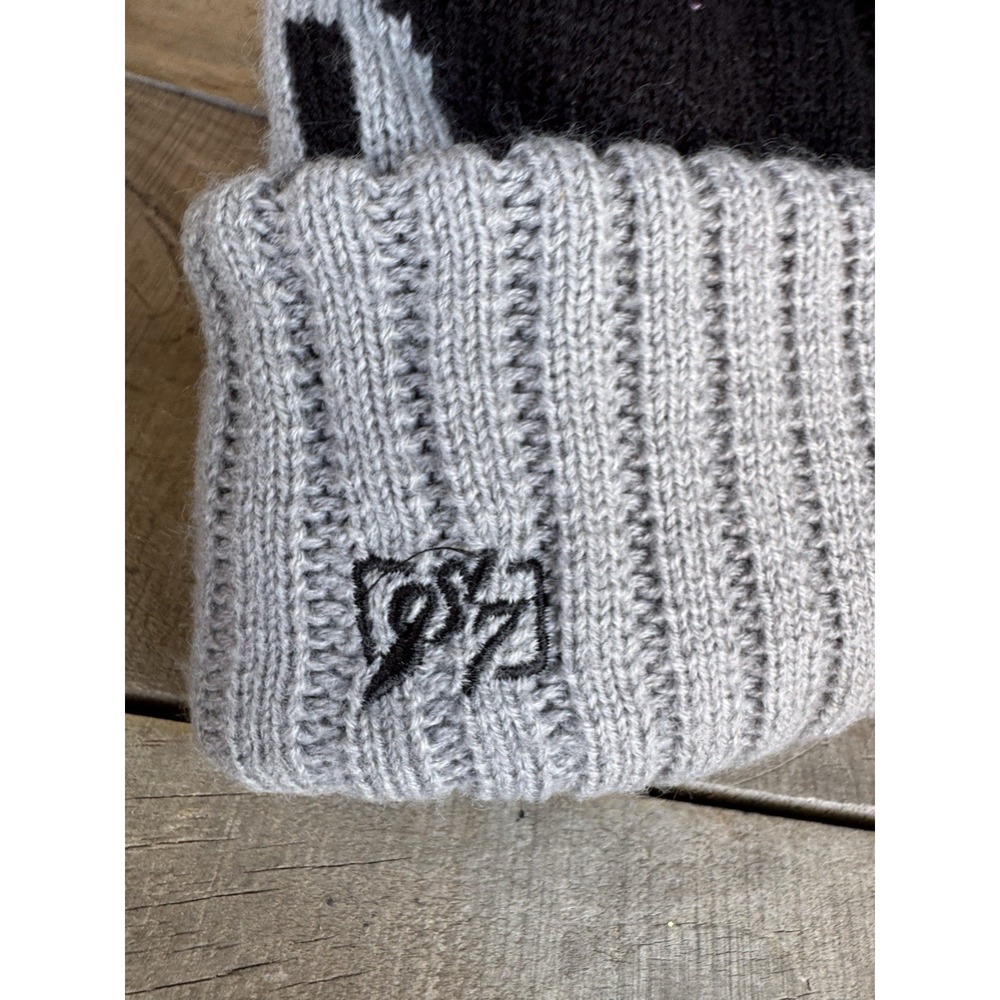New York Pom Beanie Cap Mens Black Grey Knot Cuffed Seventy Seven Hat - Picture 6 of 7